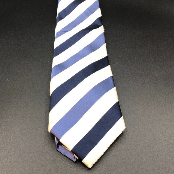 Donald J Trump Neck Tie Blue Stripes Cream 100% Silk Signature Collection - Picture 5 of 6